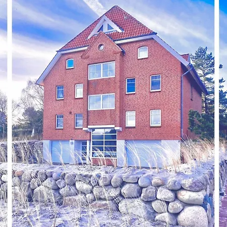 Haus-sturmhaube-meereszauber-whg-01 アパート *